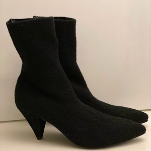 DOLCE VITA BLACK BOOTS SIZE 6